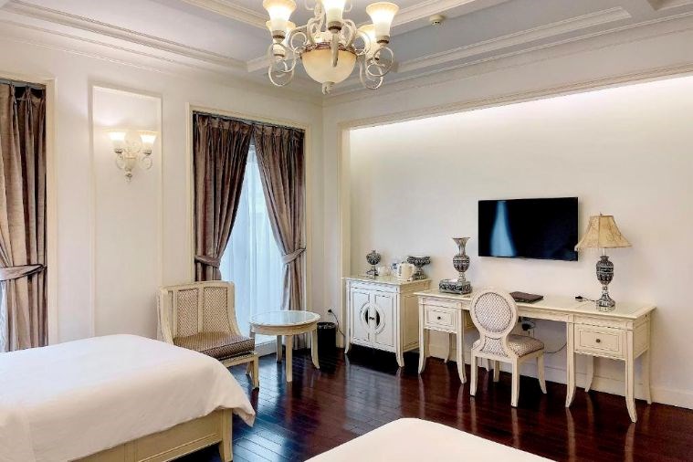 Phòng Deluxe Twin with city view